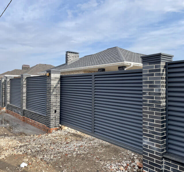 Колпак Zking Бона ХайТек Серый на столб 1.5х1.5 кирпича (385х385мм) в Саяногорске фото